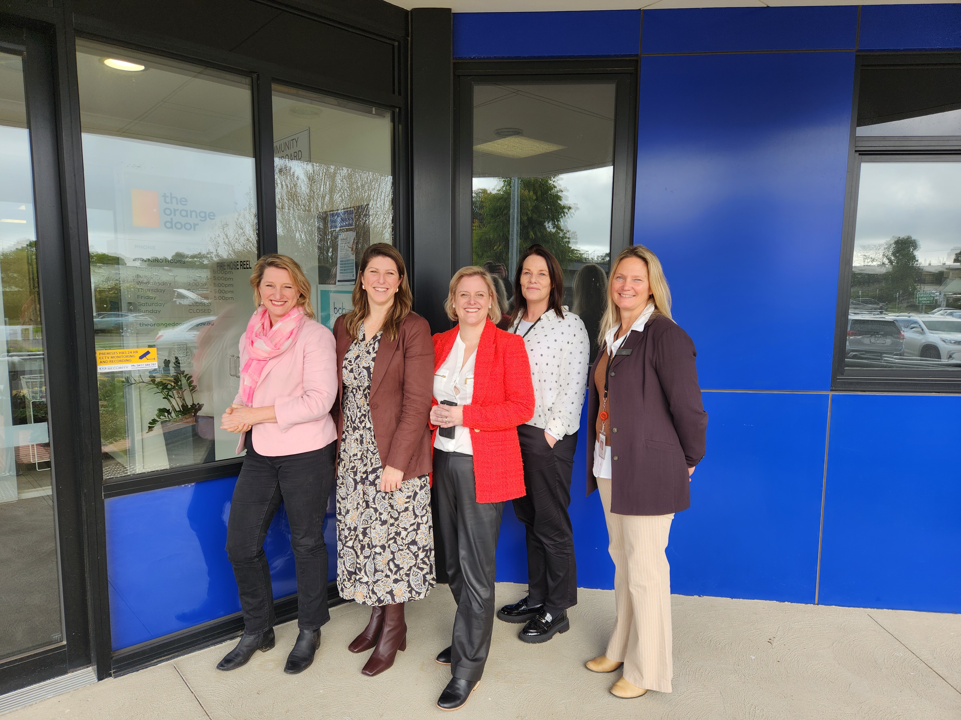 Minister Visits Orange Door Access Point in Drysdale Main Image